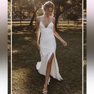 Hebeos Wedding Dress, White, Size 6